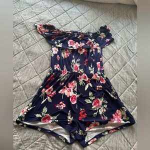 btween Ladies Off-The-Shoulder Floral Shorts Romper